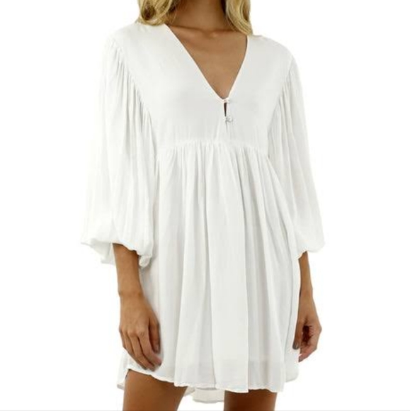 70s inspired bell sleeve dress - Picture 2 of 6